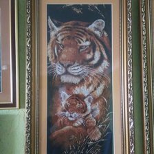 Работа «Тигрица с тигрёнком»