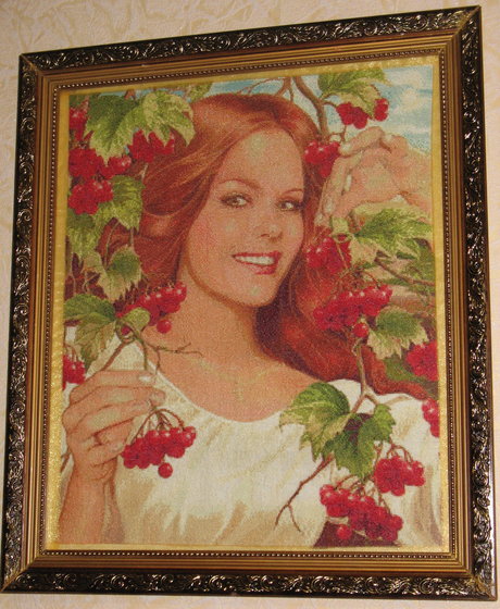 Работа «девушка с калиной»