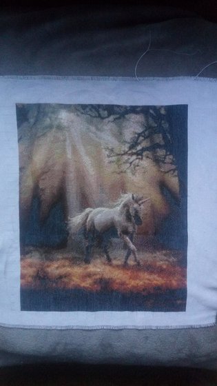 Работа «Единорог»