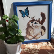 Работа «Кошка с бабочкой (Овен)»