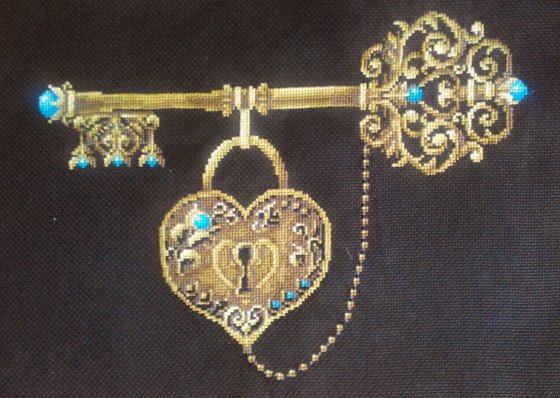 Работа «Ключ любви  (34х23 см, к.14, 12 цв.)»