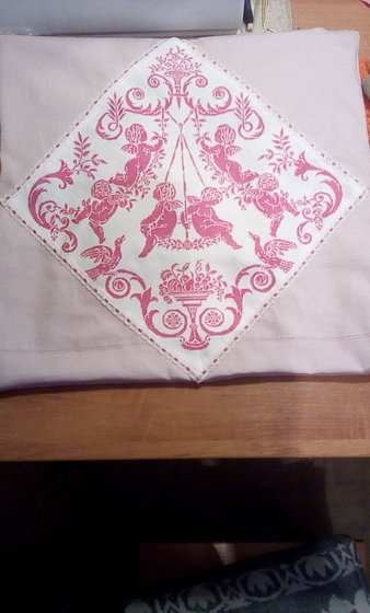 Работа «Ангелы. Подушка»