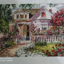 Работа «Дом в саду»