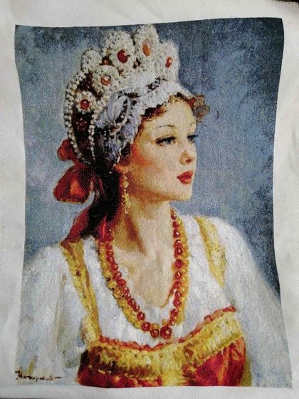 Работа «Девушка в кокошнике.»