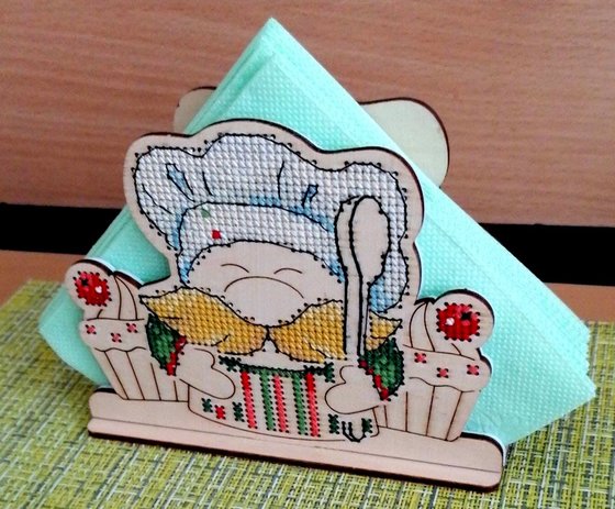 Работа «Салфетница.»