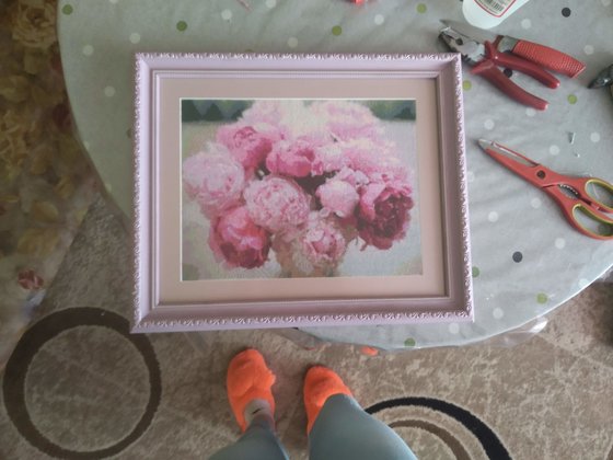 Работа «Пионы»