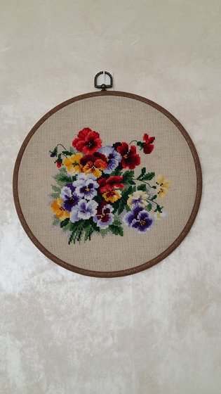 Работа «Анютины глазки»