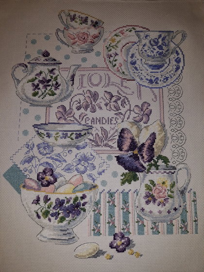 Работа «Violetas en mi cocina»