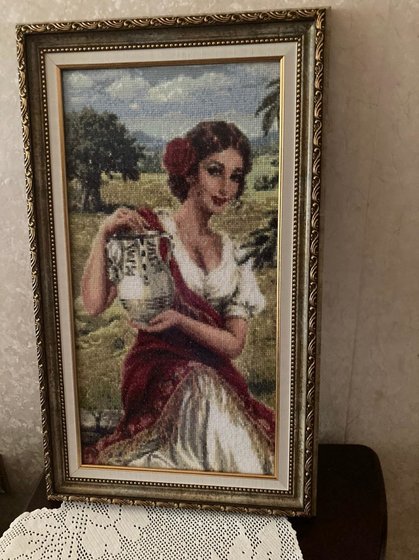 Работа «девушка с кувшином»