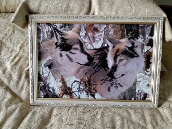 Работа «Волки. Бисер. Не полная.»