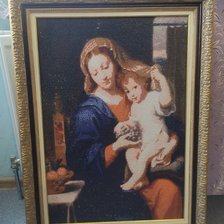 Работа «Мадонна с виноградом»