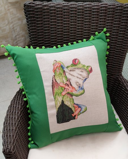 Работа «Подушка "Лягушка"»