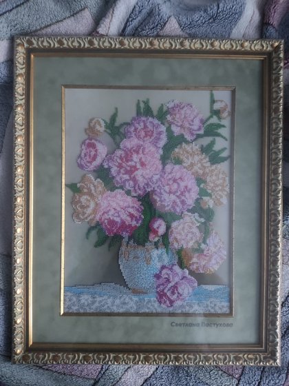 Работа «Пионы»