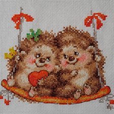 Работа «Ёжики на качелях»