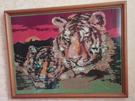 Работа «Тигры.Нежность. Работа сына»