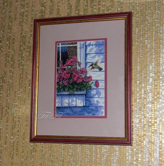 Работа «Цветы и колибри»