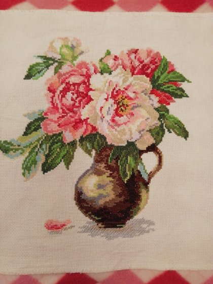 Работа «Пионы»