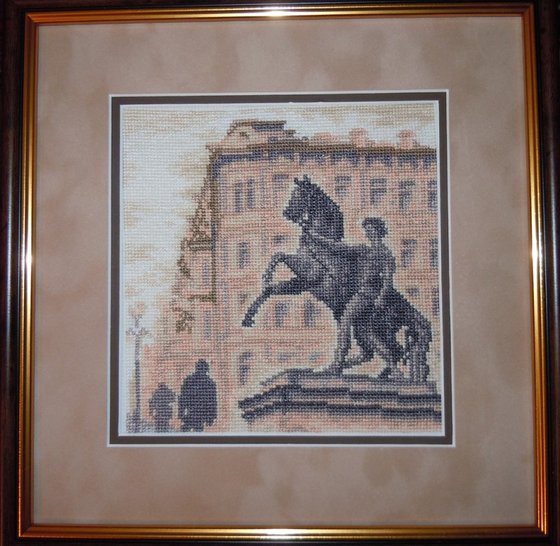 Работа «"На Аничковом мосту" Силуэты города»