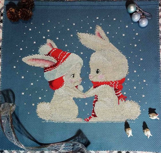 Работа «Новогодние зайки.Дизайнер Гульназ Бариева»