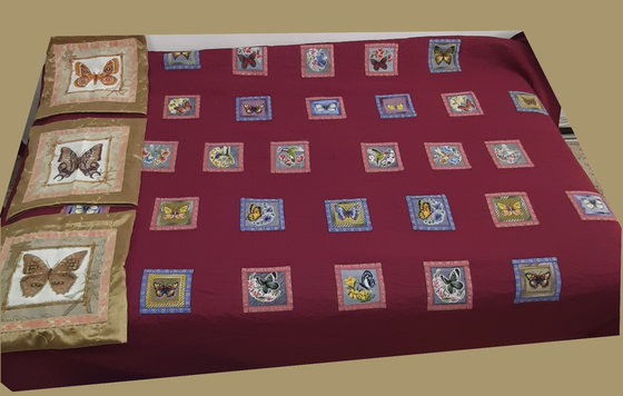 Работа «бабочки на покрывало и наволочки»