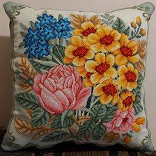 Работа «Подушка из кол. Панна»