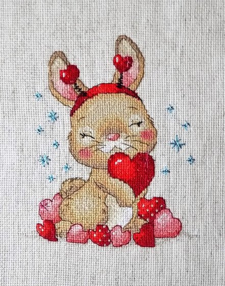 Работа «ЗАЙКА С СЕРДЕЧКАМИ»