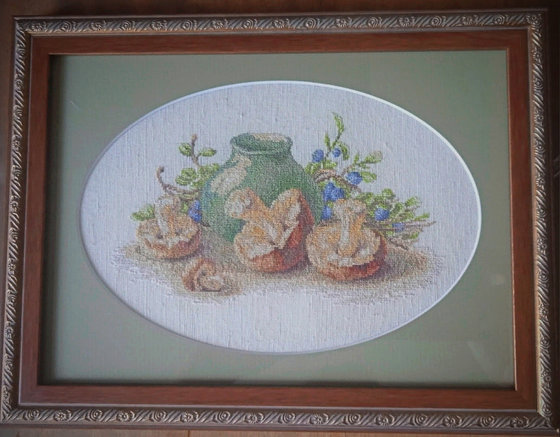 Работа «натюрморт с черникой и грибами»