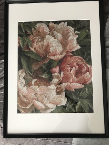 Работа «Пионы»