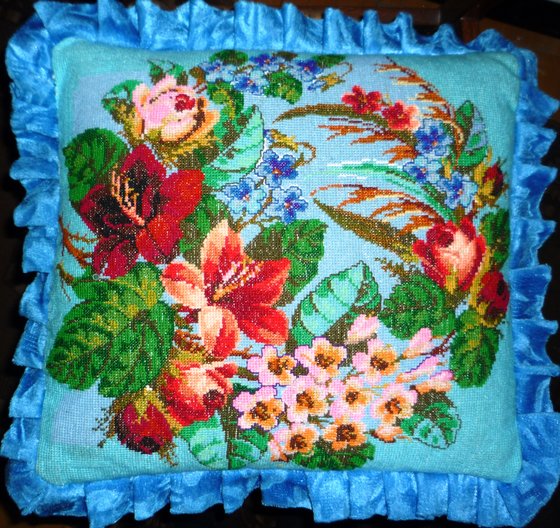 Работа «Венок на подушке»