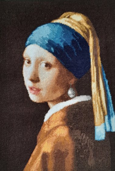 Работа «Девушка с жемчужной сережкой, Золотое Руно, 24*38 см, аида 16»