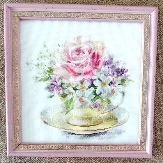 Работа «Лёгкие краски утра. Чашечка с розой»