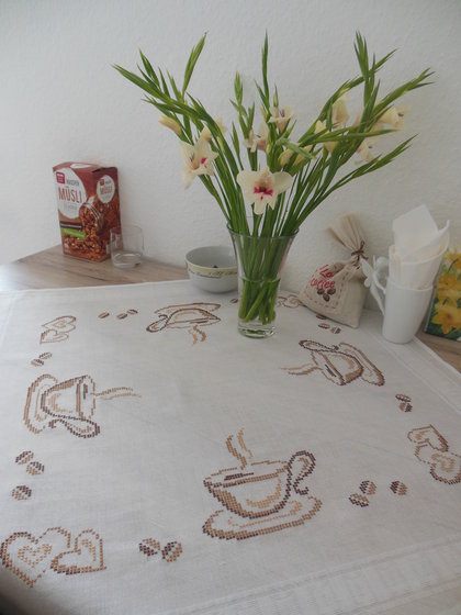 Работа «Скатерть Кофе»