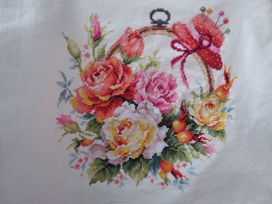 Работа «Розы для мастерицы (100-122)»