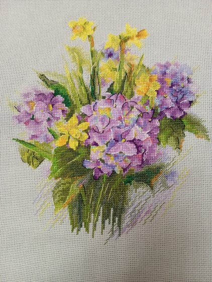 Работа «Нарциссы и гортензии»