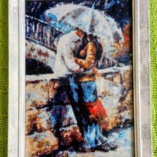 Работа «Двое под зонтом»