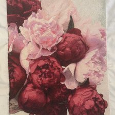 Работа «Пионы»