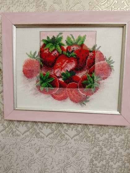 Работа «Клубника»