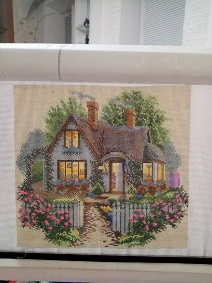 Работа «Домик в розах»