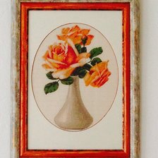 Работа «Розы в высокой вазе»