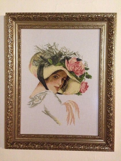 Работа «Девушка в шляпе с розой»