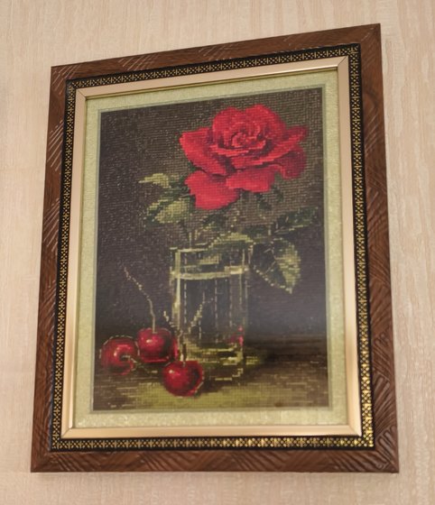 Работа «Роза и черешня от Риолис»