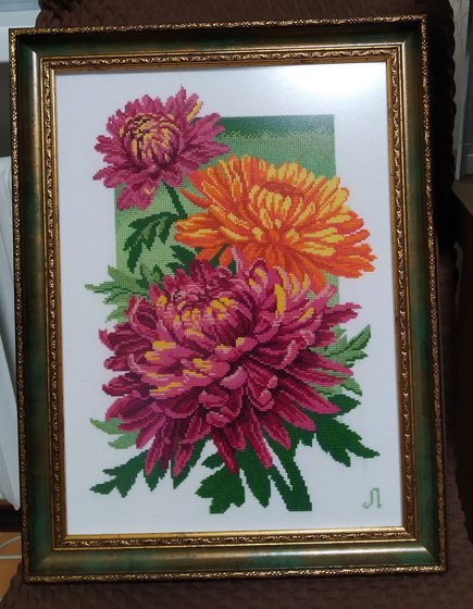 Работа «Хризантемы»