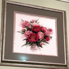 Работа «Пионы»