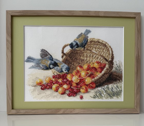 Работа «Алиса: Синички и черешня»