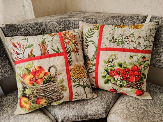 Работа «Прикладное оформление вышивки»