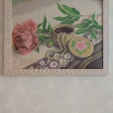 Работа «Натюрморт с пионом»