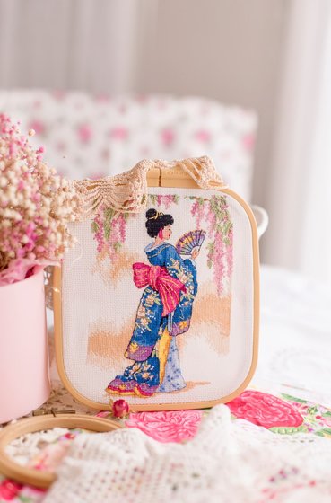 Работа «Элегантная гейша - Dimensions»