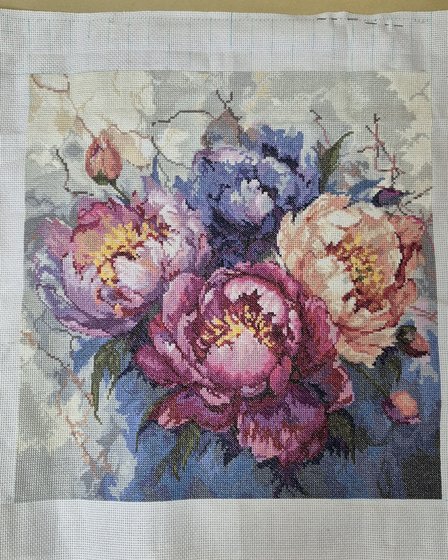 Работа «Пионы»