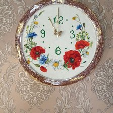 Работа «Часы "Полевые цветы"»