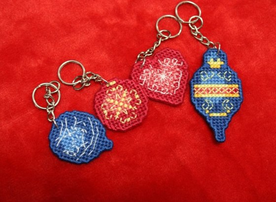 Работа «Мини Брелоки»